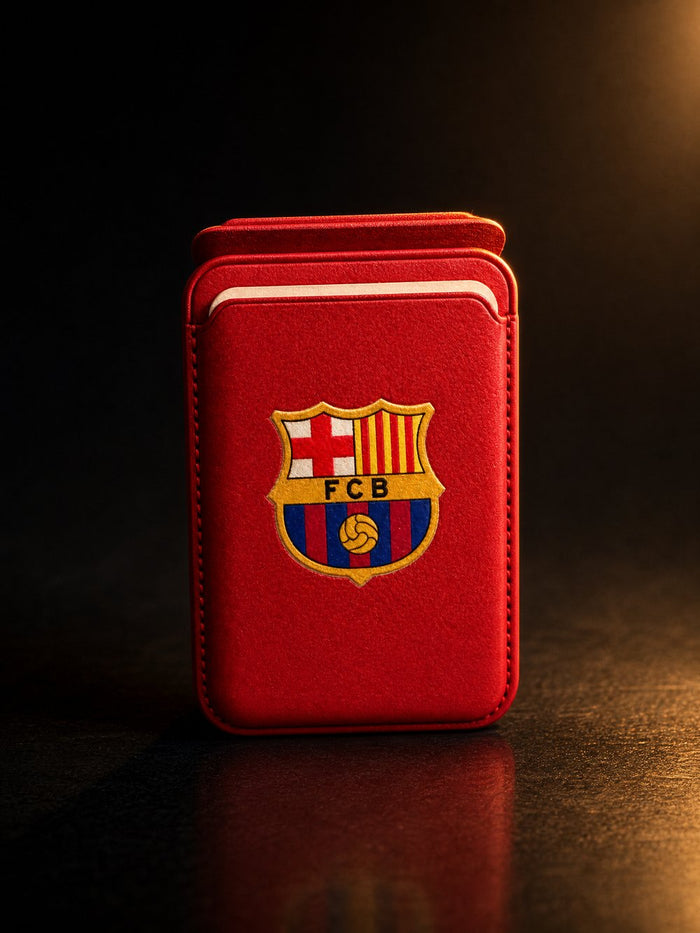 محفظة بطاقات برشلونة — بخاصية MagSafe | تلصق خلف الهاتف